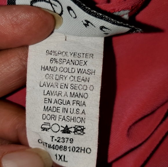 Halter top by Dori - Picture 7 of 7